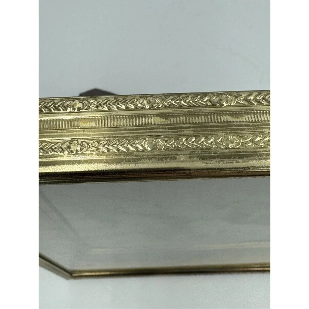 Shadow Box Photo Frame Gold Tone Metal 5 X7 Square Mat Mid Century Modern Vtg